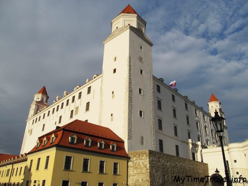 Братиславский замок