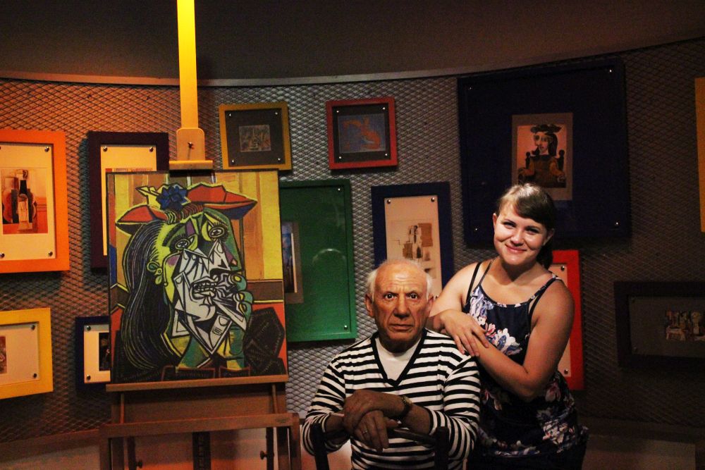 Пикассо в Музее восковых фигурах