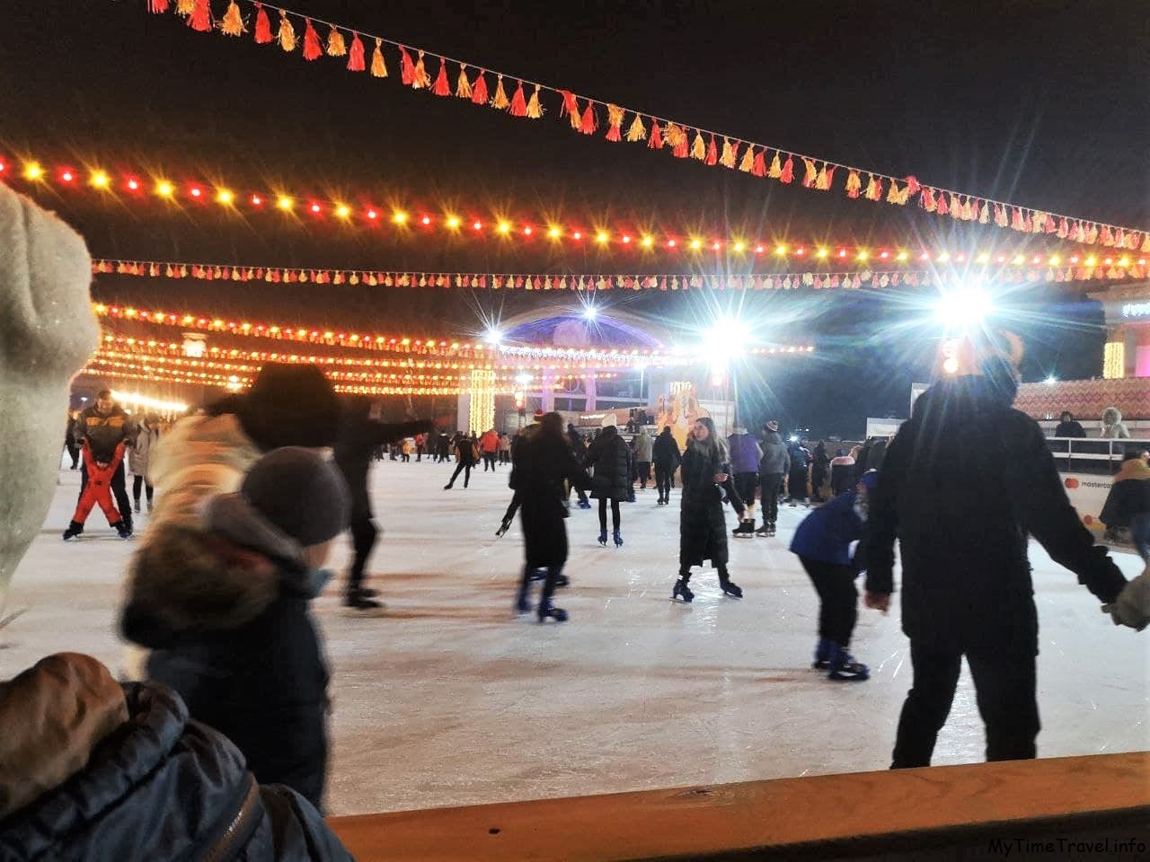 Где можно покататься на коньках в Киеве