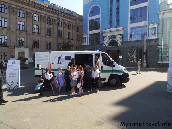 Экскурсия в инкассаротскую машину для детей в Киеве