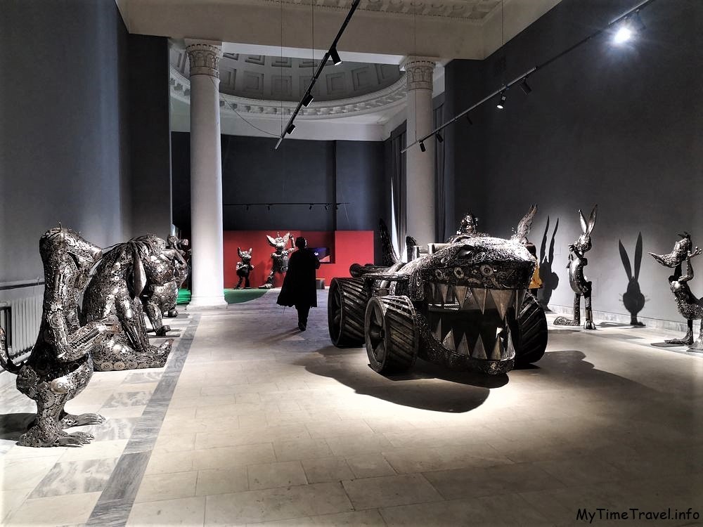 Выставка стальных скульптур в Киеве 2021-2022