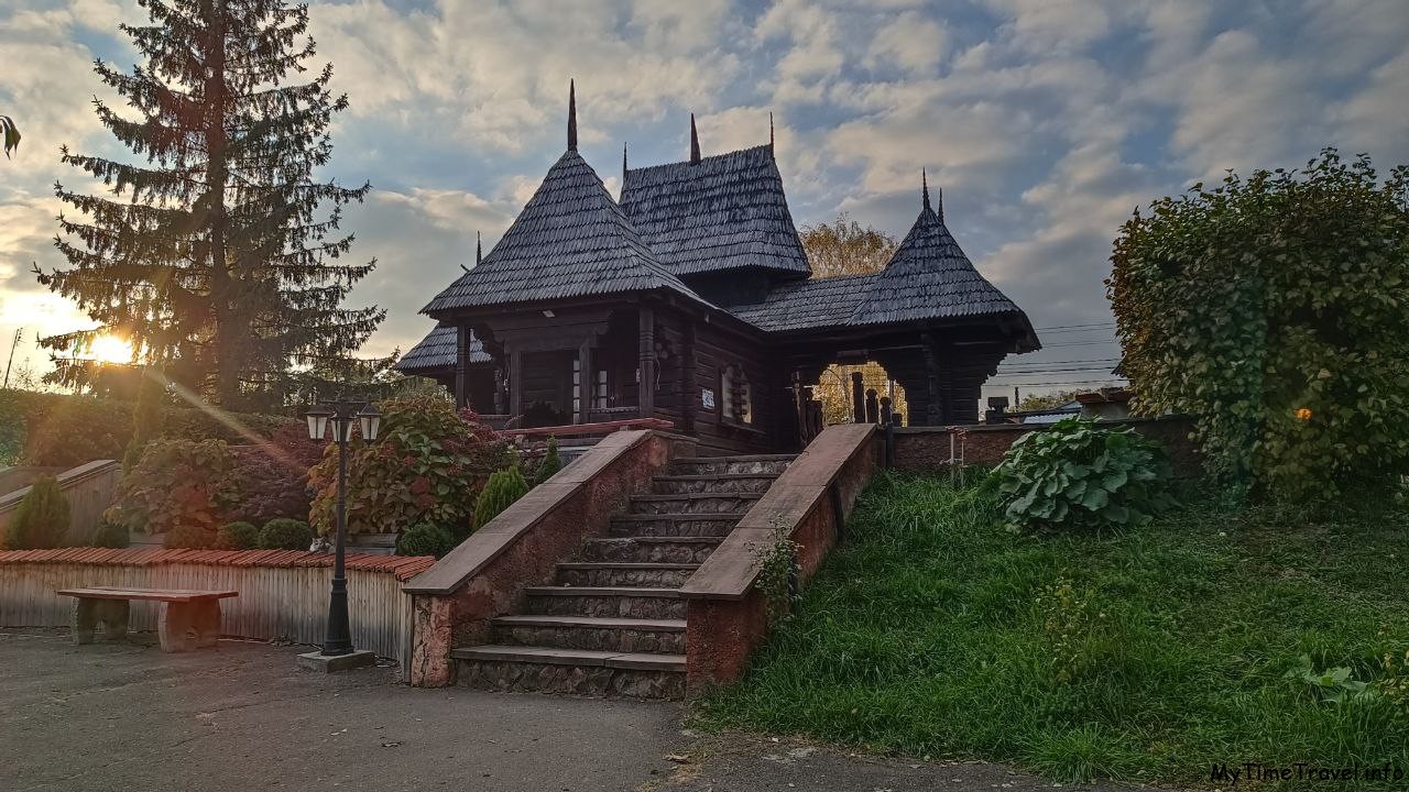 Черновицкий областной музей народной архитектуры и быта