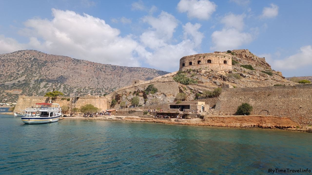 Остров Спиналонга, Крит