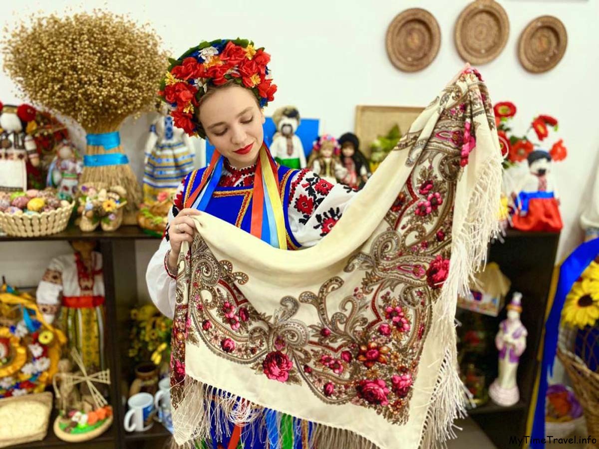 Украинские хустки